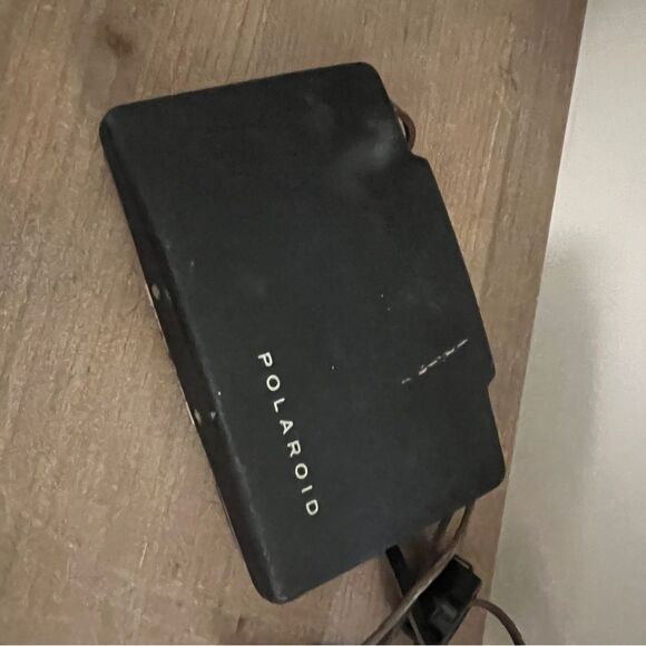 Polaroid Land Camera Automatic 100 Vintage 1960s prop - Picture 11 of 12